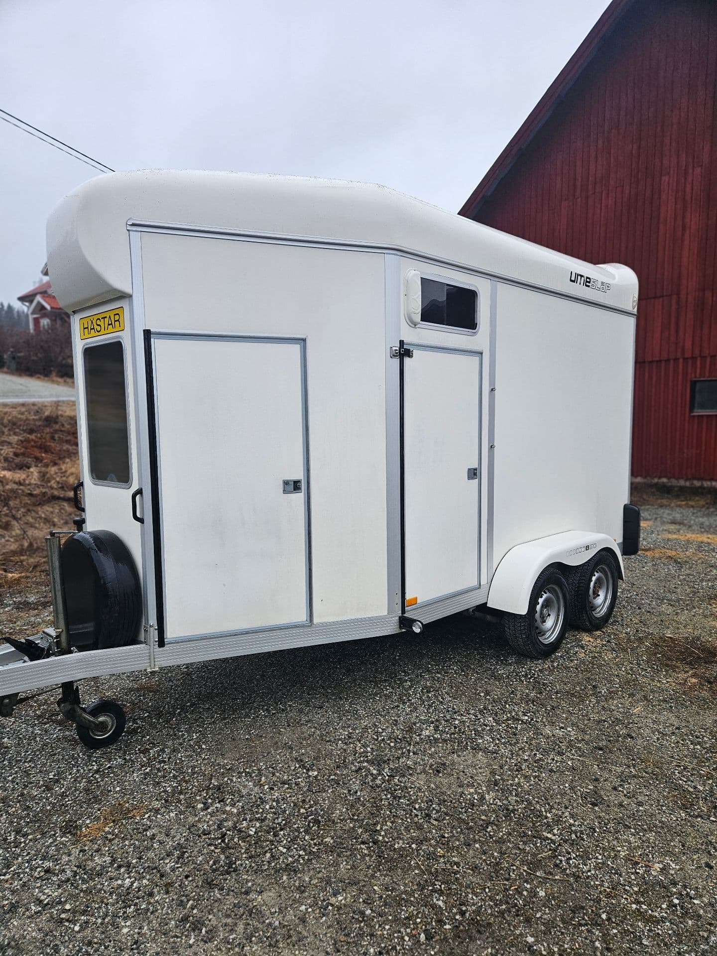 Umesläp B60 årsmodell 2013 – sparsamt använd