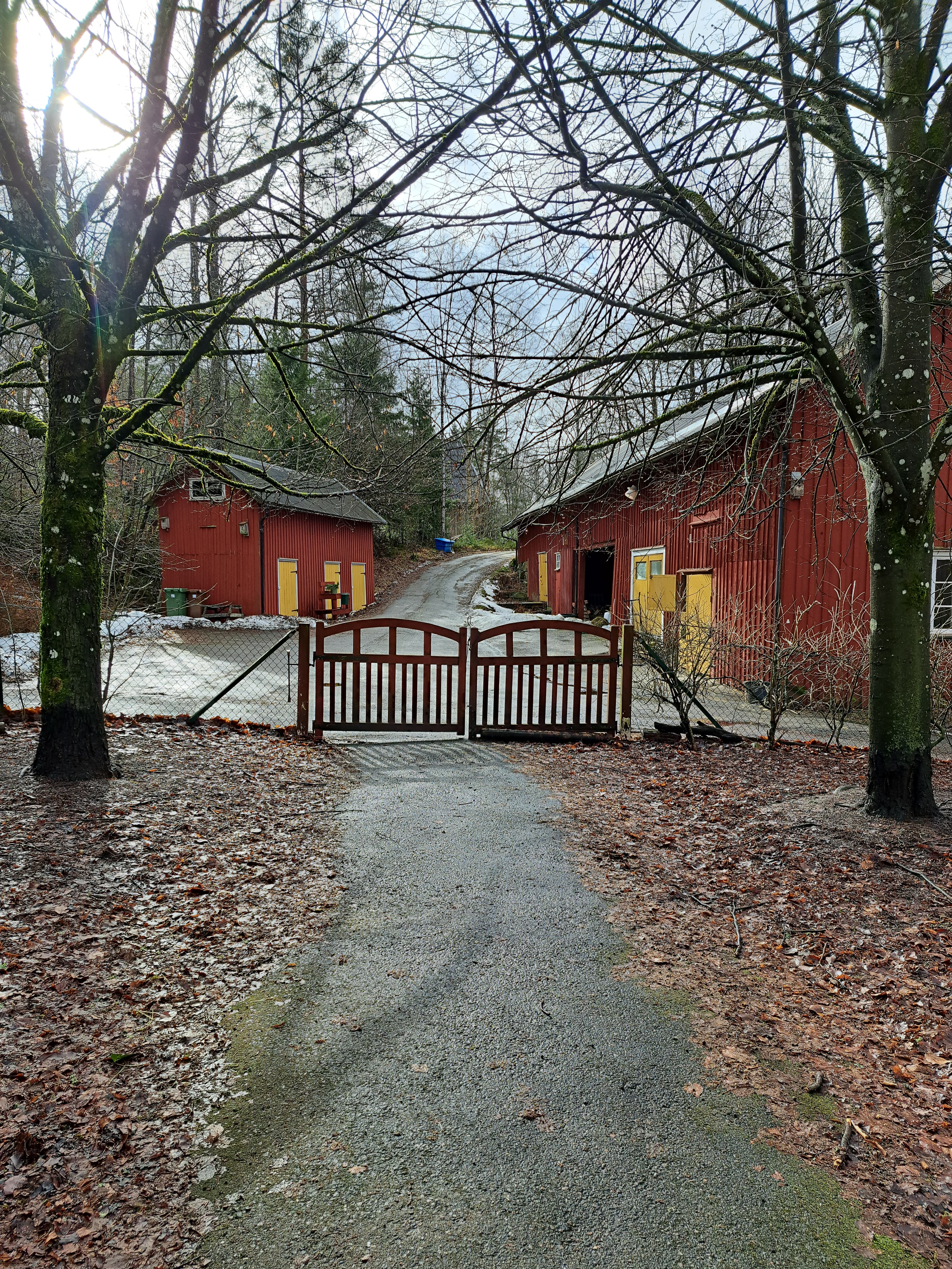 Liten gård  - Miniatyrbild 2 av 8